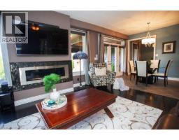 10 BISSET Avenue - 11