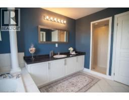 10 BISSET Avenue - 24