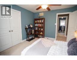 10 BISSET Avenue - 27