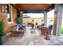 10 BISSET Avenue - 35