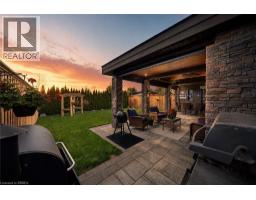 10 BISSET Avenue - 42