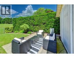 180 BALMORAL Drive - 36