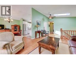 180 BALMORAL Drive - 9