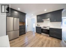 17 FLYNN Avenue - 11