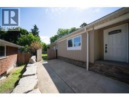 17 FLYNN Avenue - 31