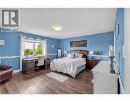 50 BISSET Avenue - 23