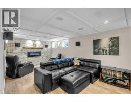 50 BISSET Avenue - 32