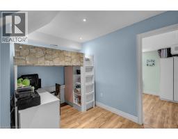 50 BISSET Avenue - 34