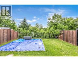 50 BISSET Avenue - 43