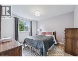 36 ALGONQUIN Road - 17