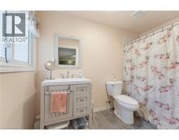 128 MARY Street - 12