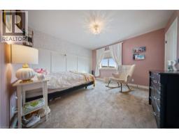 192 GIBBONS Street - 16