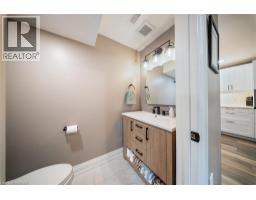 192 GIBBONS Street - 24