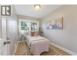 84 DUNDAS Street W - 15
