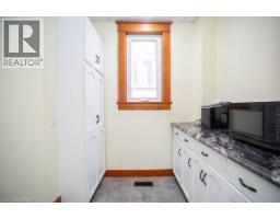 162 GRAND RIVER Street N - 16
