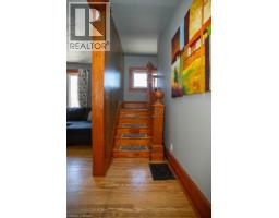 162 GRAND RIVER Street N - 19