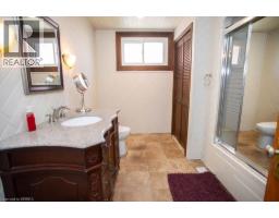 162 GRAND RIVER Street N - 26