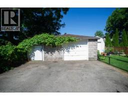 162 GRAND RIVER Street N - 43