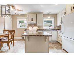 393 MARLBOROUGH Street - 5