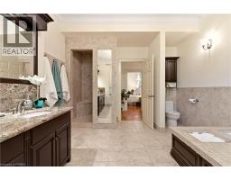 25 DUNBAR Street - 34