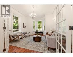 25 DUNBAR Street - 5