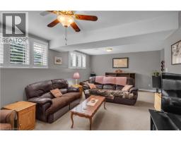 5 PASSMORE Court - 17