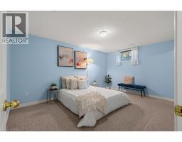 3 HARVEY Court - 32