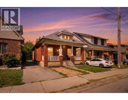 104 MARY Street - 2