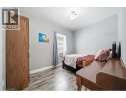 104 MARY Street - 25