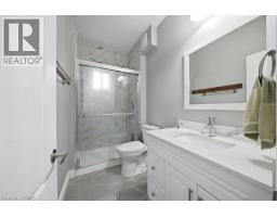 104 MARY Street - 26