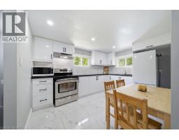 104 MARY Street - 27