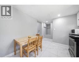 104 MARY Street - 29
