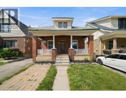 104 MARY Street - 3