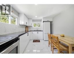 104 MARY Street - 30