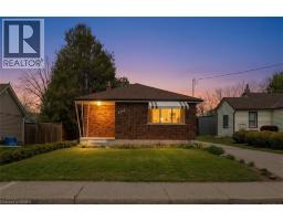 404 GREY Street - 1