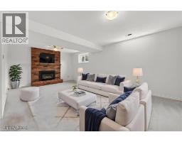 104 VISCOUNT Road - 32