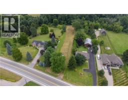 449 KING EDWARD Street - 6