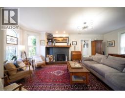 11 CHESTNUT Avenue - 12