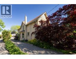 11 CHESTNUT Avenue - 5