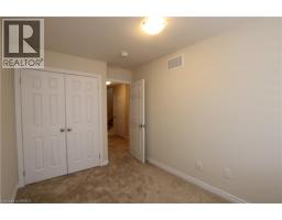 677 PARK Street N UnitNo. 13 - 13
