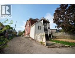 294 DARLING Street - 32