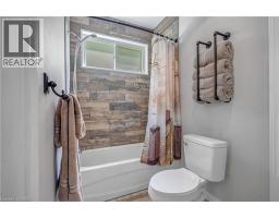 156 ST JOHNS Road W - 25