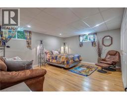 156 ST JOHNS Road W - 35