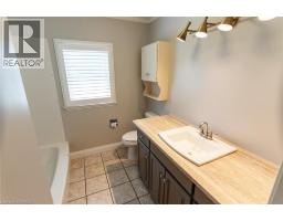 30 PROCTOR Avenue - 10
