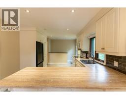 30 PROCTOR Avenue - 19
