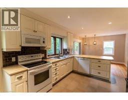 30 PROCTOR Avenue - 21