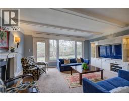 9 SUMMERHAYES Crescent - 12