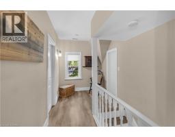 60A DUNDAS Street W - 20