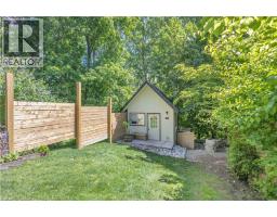 60A DUNDAS Street W - 36