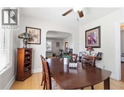 134 QUEENSWAY Drive - 17